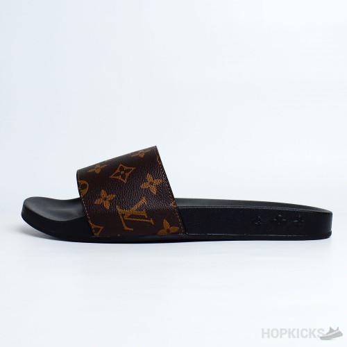 LV Monogram Slide